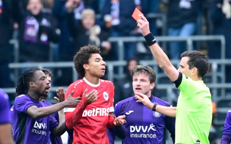 Bondsparket verbaast Antwerp én Anderlecht met schorsingsvoorstel slaande Stengs