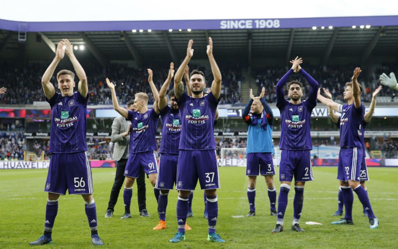 ‘Napoli meldt zich met miljoenen bij Anderlecht voor sterkhouder’