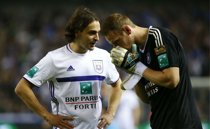 'Anderlecht ziet met lede ogen aan hoe Lazar Markovic nieuw avontuur kiest'