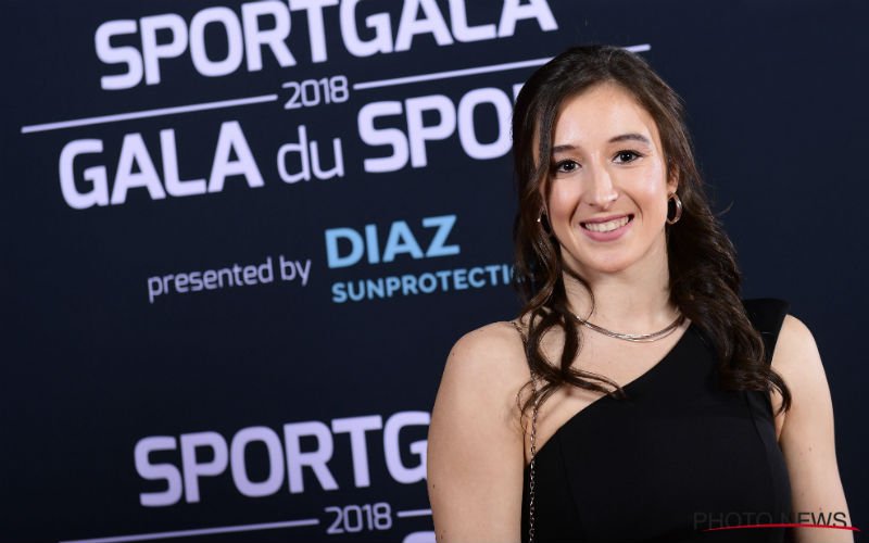 Turnster Nina Derwael maakt relatie met Belgische profvoetballer bekend