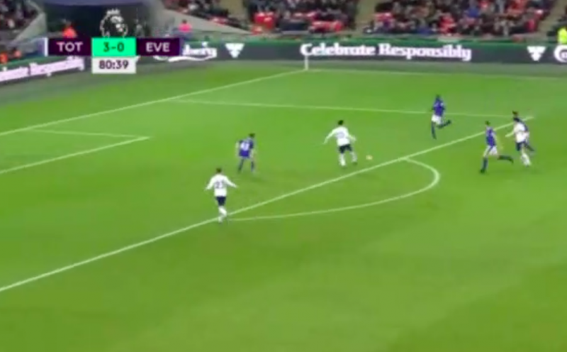 Tottenham maakt hét doelpunt van het weekend (Video)