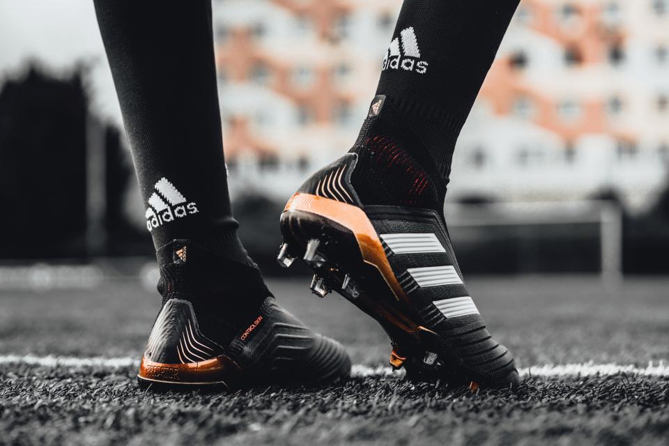 Storen straal inkomen Pogba pakt uit met deze prachtige nieuwe voetbalschoenen van Adidas (foto)  | Voetbal24 - Voetbalnieuws