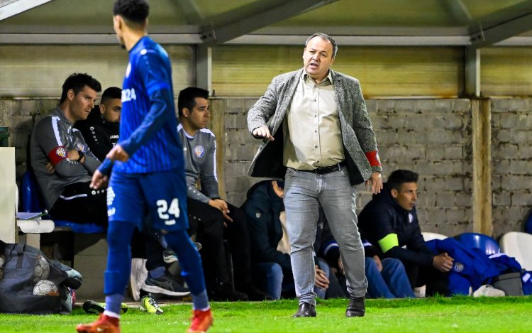 Londerzeel speelt kampioen, Geel moet tot laatste speeldag knokken voor behoud: