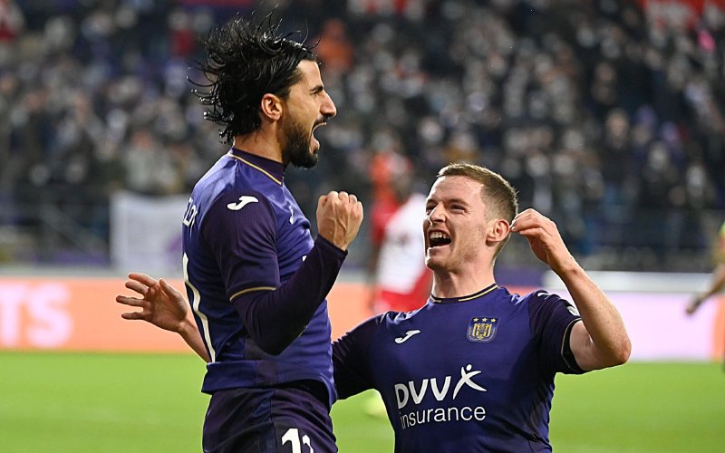 'Nieuwe zorgen voor Anderlecht: Na Gomez ook déze speler op weg naar de uitgang'