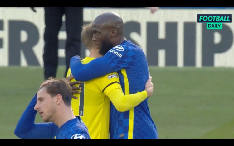 Lukaku zorgt plots voor emotioneel moment bij Chelsea: 