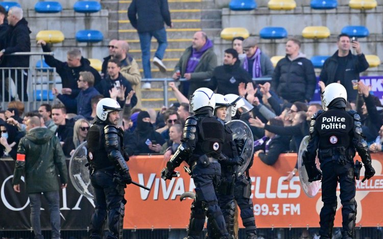 Club Brugge schrikt zich rot: Wedstrijd van Union tegen Beerschot plots stilgelegd
