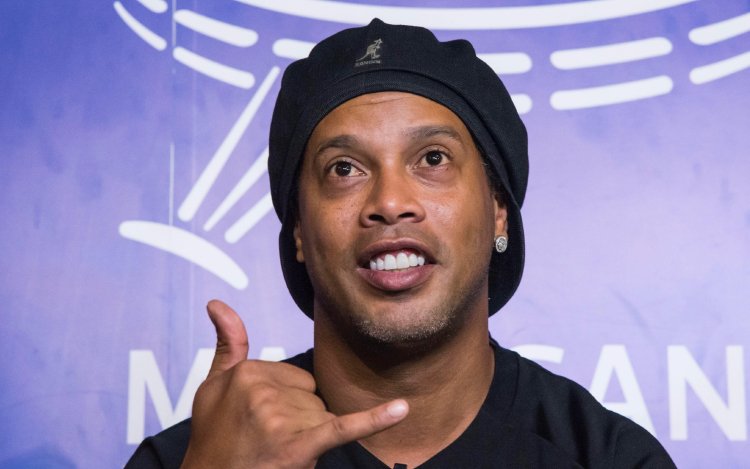 ‘Ongelooflijk: Belgische topclubs pakken uit met komst van levende legende Ronaldinho’