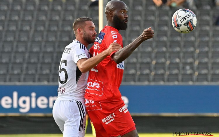 Het gaat al helemaal fout met Didier Lamkel Zé bij Kortrijk: 