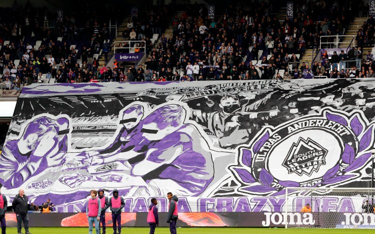 Anderlecht-fans zien op de rand van de crisis toch dít lichtpuntje: “Niet normaal!”