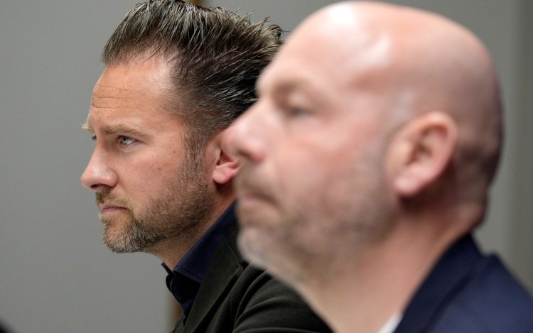 Anderlecht-trainer Riemer slaat iedereen met verstomming met ongeziene bekentenis