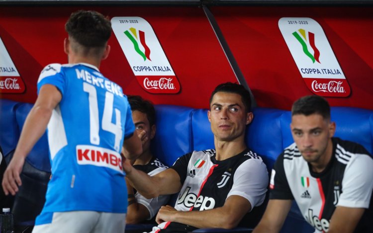 Transfermarkt LIVE: Mertens samen met Ronaldo, bizarre wending bij Anderlecht?