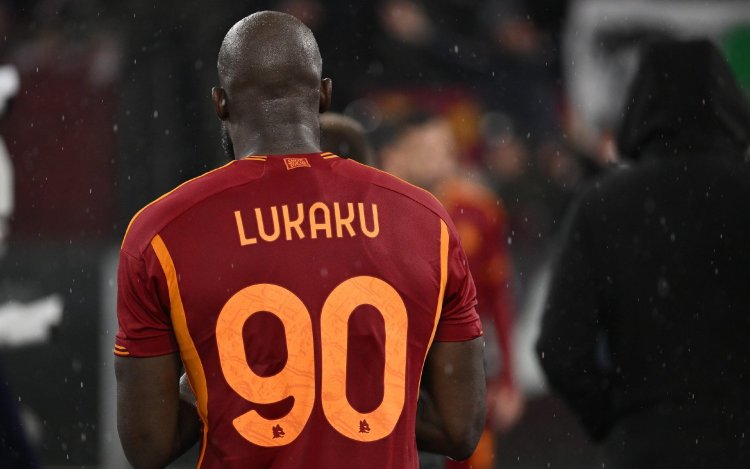 Lukaku reageert op berichten over vertrek bij Roma: 