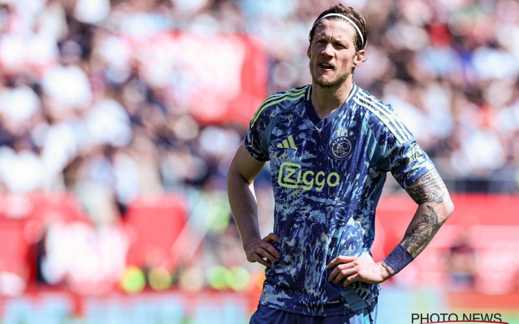 'Wout Weghorst vertrekt met slaande deuren bij Ajax'
