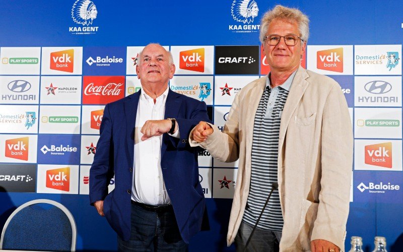 Bölöni oog in oog met ex-club Antwerp: 'Dit wordt de uitslag'