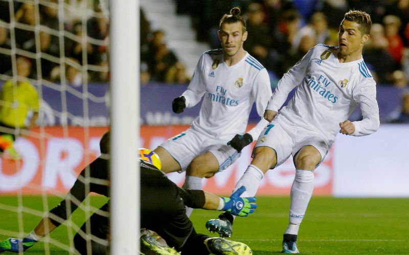 Terug naar af: Real Madrid koud gepakt door debutant Pazzini