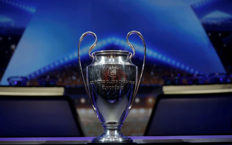 Opvallend: 'UEFA voert onwaarschijnlijke verandering door in Champions League'