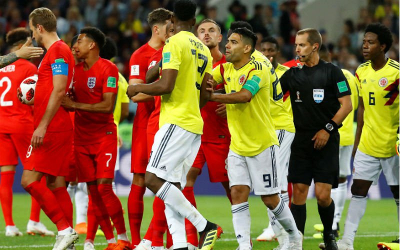 Engeland bibbert, maar knokt zich na strafschoppen voorbij Colombia