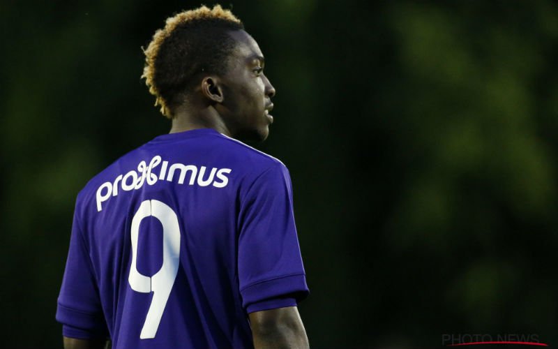'Anderlecht maakt Onyekuru razend, speler neemt drastische beslissing'