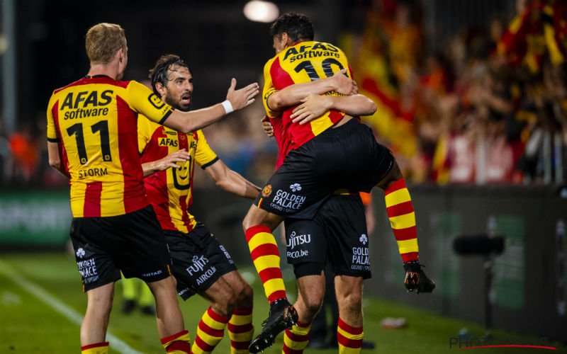KV Mechelen flitst en deelt stevige tik uit aan KRC Genk