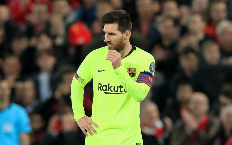 Dit beeld van Liverpool-Barça, met Messi in de hoofdrol, gaat de wereld rond