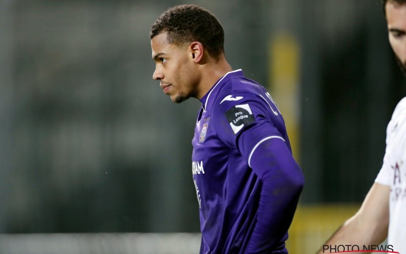 Lukas Nmecha doet Anderlecht-supporters opschrikken: 