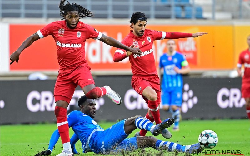Erg verrassend: 'Transfervrije Mbokani én Refaelov op weg naar Anderlecht'