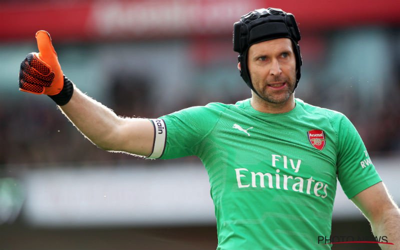 Helm van Petr Cech zorgt voor hilarische blunder in FIFA 19 (Foto)