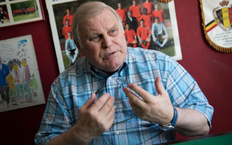 Ex-bondscoach Waseige strooit met lof voor ‘straatvechter’: “Hij is impeccable”