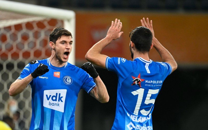 ‘Roman Yaremchuk aangeboden bij Club Brugge, AA Gent vraagt 20 miljoen’