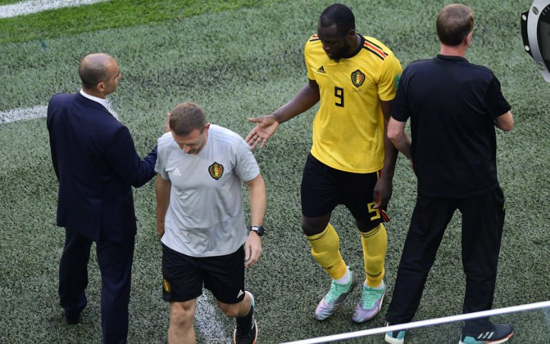 Romelu Lukaku wil niet praten na pijnlijke vervanging op WK