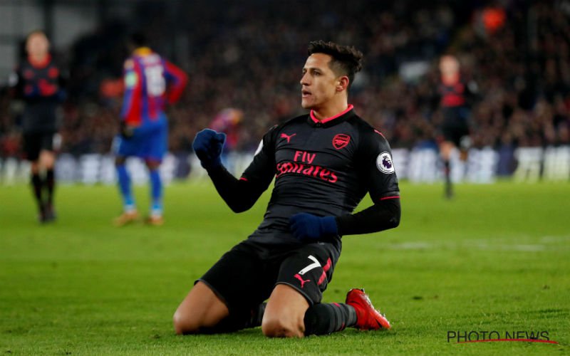 Alexis Sanchez trapt Arsenal voorbij Crystal Palace