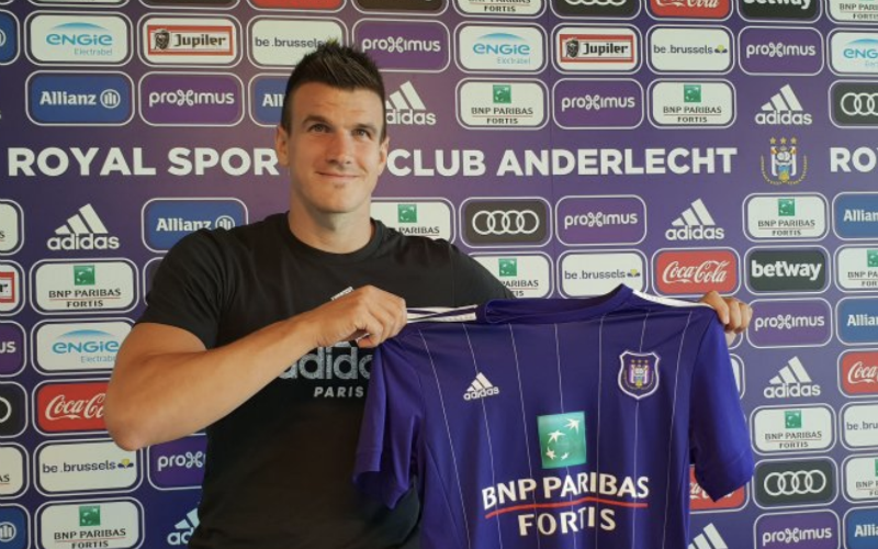 Transfer is rond: Ivan Santini tekent bij Anderlecht