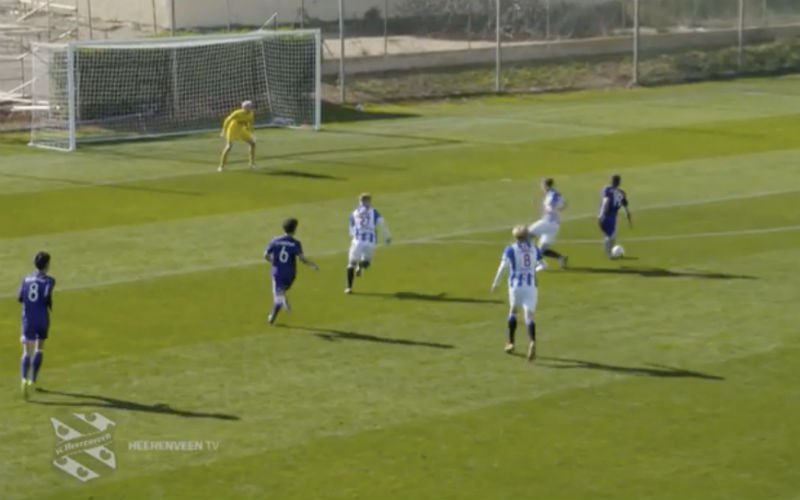 Youngster Anderlecht maakt héérlijk doelpunt in oefenpot (Video)
