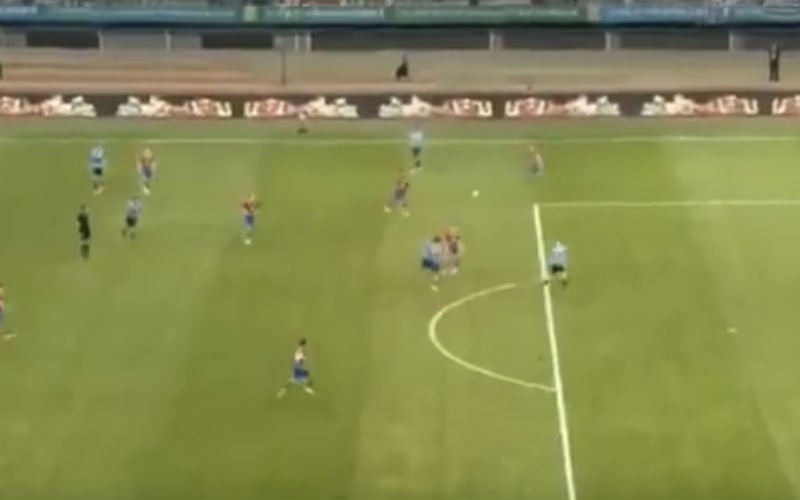 Cavani maakt dit geweldig doelpunt met Uruguay (Video)