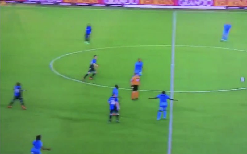 Daarom keurde VAR doelpunt van Club Brugge af (Video)