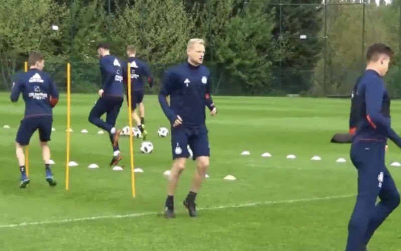 Twee opvallende gezichten aanwezig op training van Anderlecht (Video)