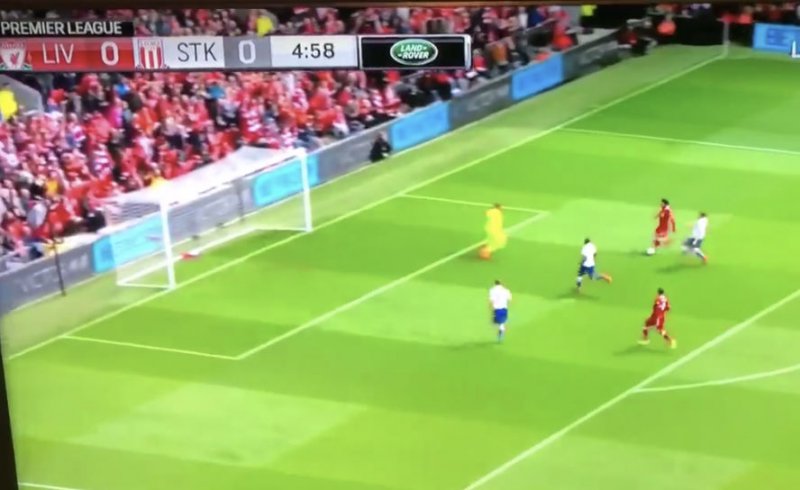 Liverpool-fans kunnen ogen niet geloven na deze actie van Salah (Video)