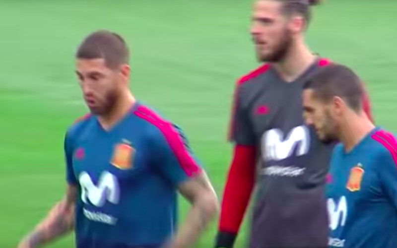 Sergio Ramos wil op training iets duidelijk maken aan Ronaldo (Video)