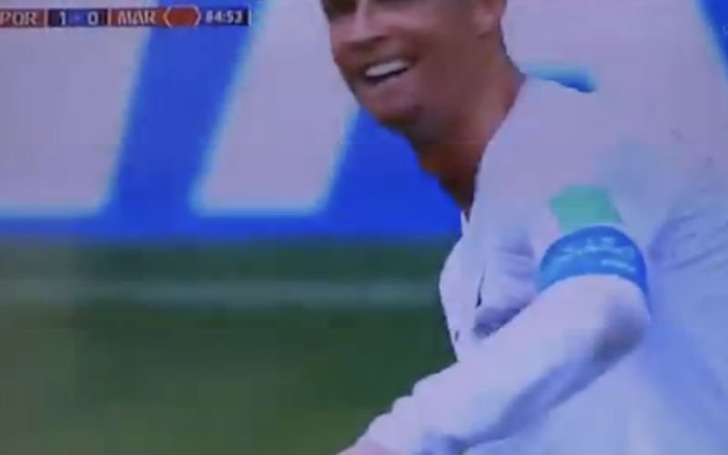 Iedereen heeft het over deze vreemde actie van Cristiano Ronaldo (Video)