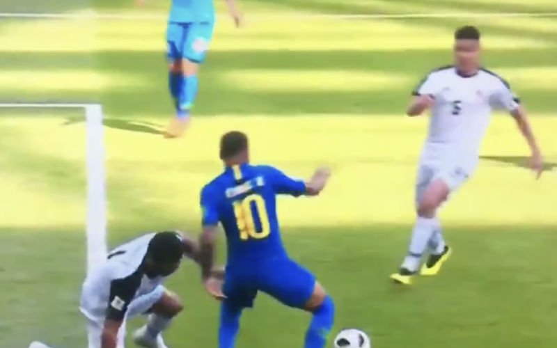 VAR doorziet deze smerige actie van Neymar (Video)