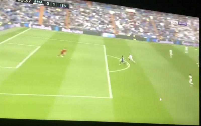Courtois beleeft enorme nachtmerrie bij Real Madrid (VIDEO)