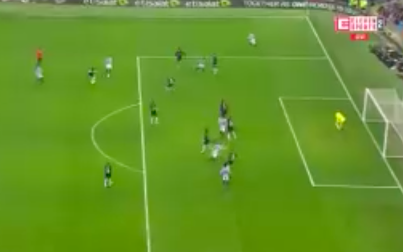 Kevin De Bruyne deelt héérlijke assist uit bij Man City (Video)