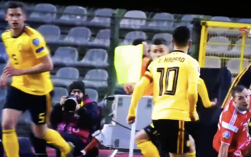 En plots deed Eden Hazard dít tijdens België-Rusland (VIDEO)