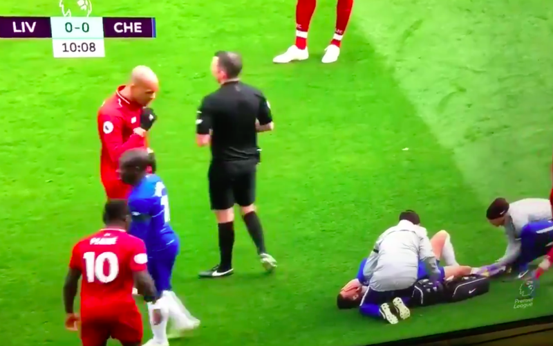 Eden Hazard slachtoffer van werkelijk degoutante actie (VIDEO)