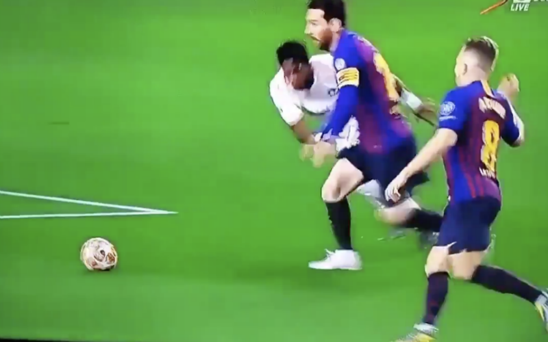 Deze reactie van Pogba, vlak na het doelpunt van Messi, gaat viraal (VIDEO)
