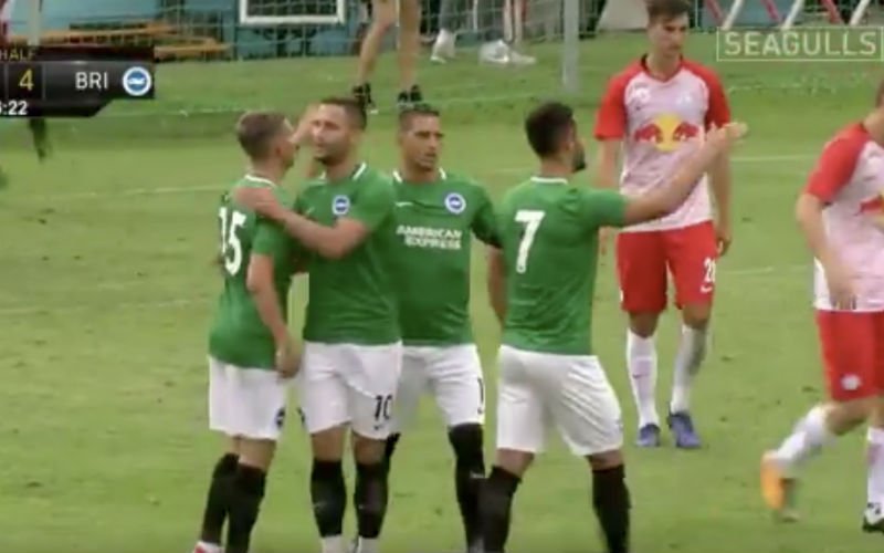 Leandro Trossard scoort (knappe) eerste goal voor Brighton (VIDEO)