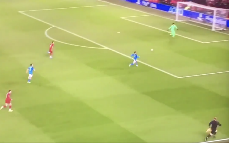 Dries Mertens maakt heel fraai doelpunt tegen Liverpool (VIDEO)
