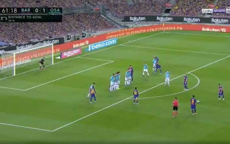 Barcelona krijgt vrije trap en dan doet Lionel Messi dít (VIDEO)