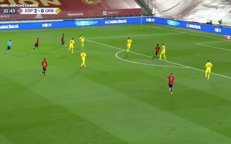 Barcelona-goudhaantje Ansu Fati (17) maakt prachtige goal bij Spanje (VIDEO)
