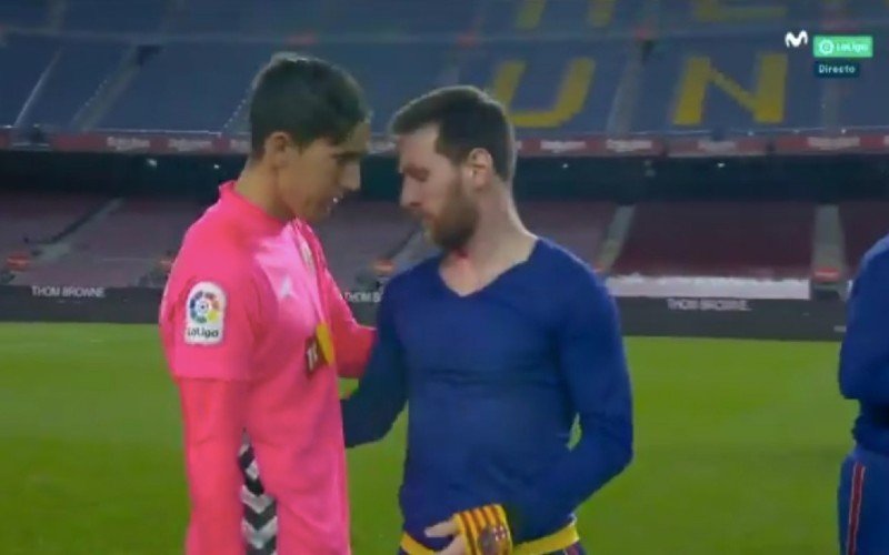 Iederéén heeft het over wat Messi hier na zege van Barcelona doet (VIDEO)